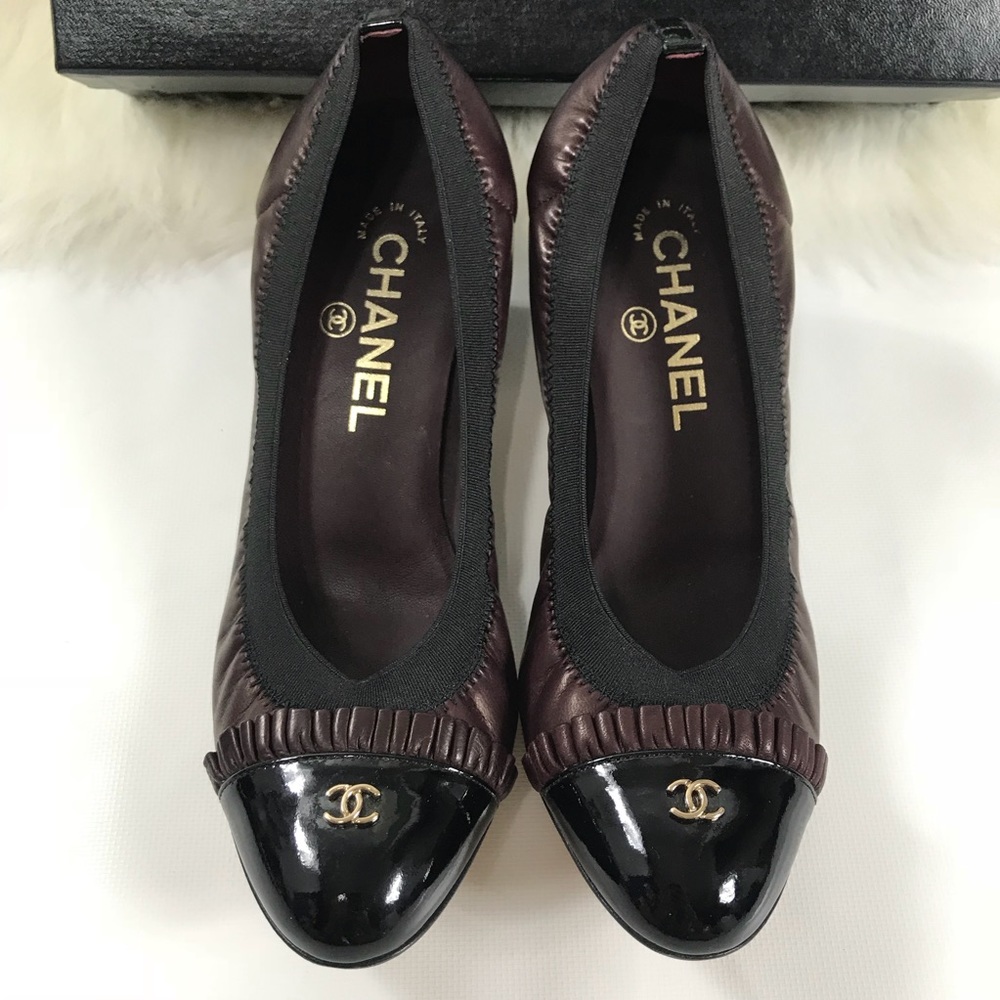 CHANEL Burgundy and Black Heels